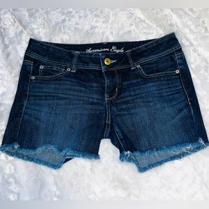 American Eagle shorts! Slim Boot size 10